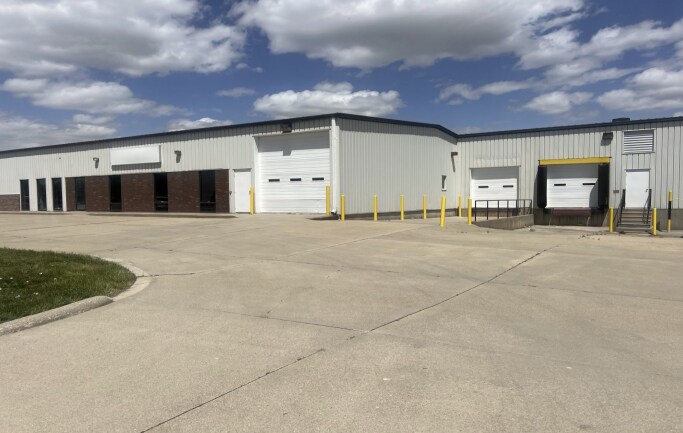 4800 N 57th St, Lincoln, NE for Rent