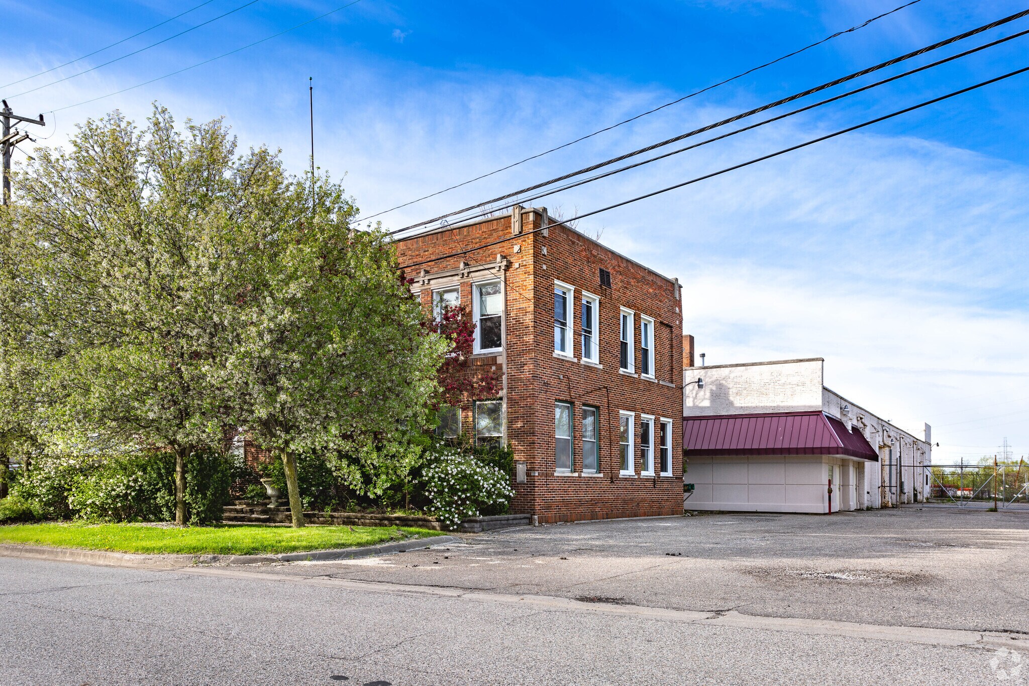 554 S Telegraph Rd, Pontiac, MI for Sale