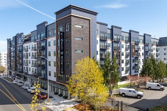 Burien, WA Retail - 631 SW 150th St