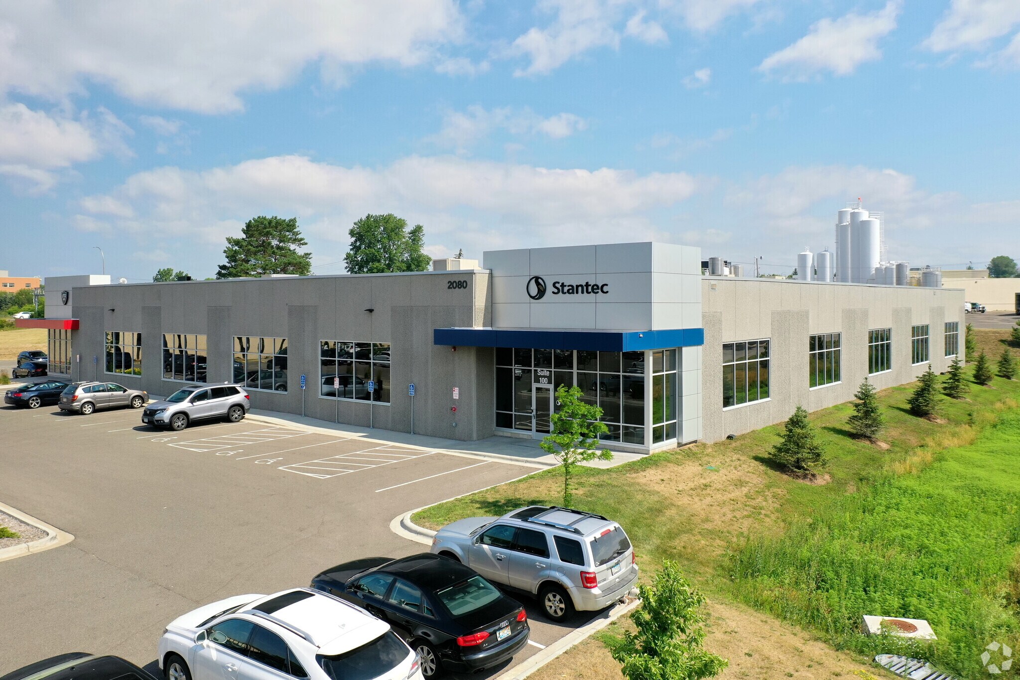 2080 Wooddale Dr, Woodbury, MN for Rent