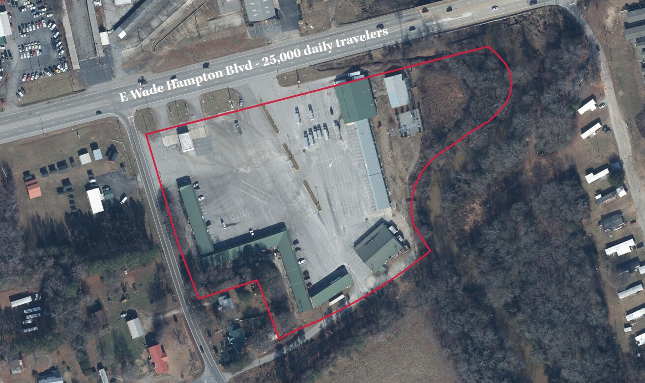 13413-13463 E Wade Hampton Blvd, Greer, SC for Rent