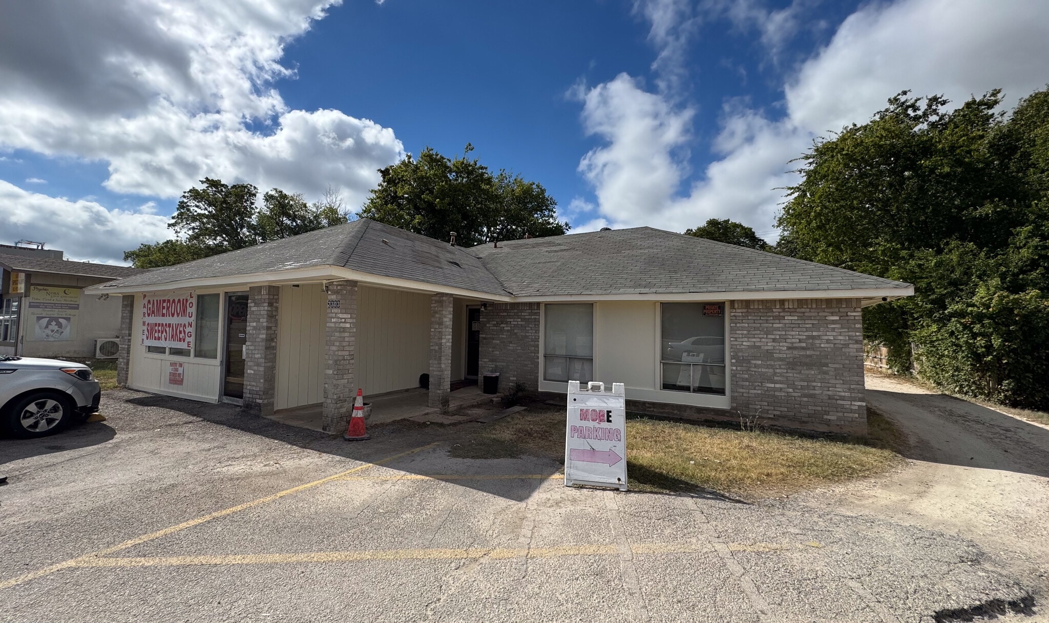 2303 Parmer Ln, Austin, TX for Sale