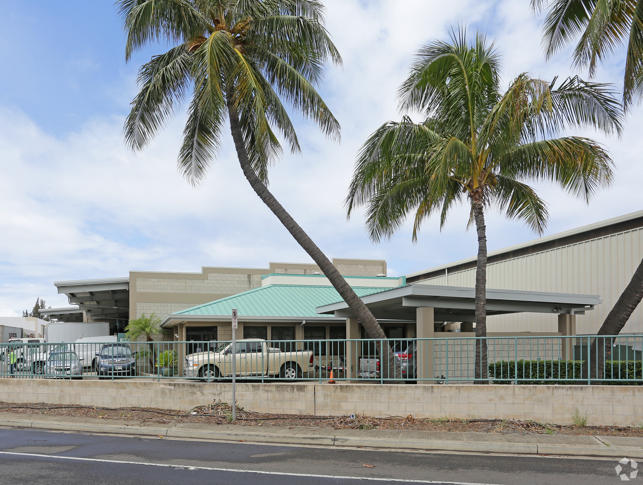 1040 Sand Island Pky, Honolulu, HI for Sale
