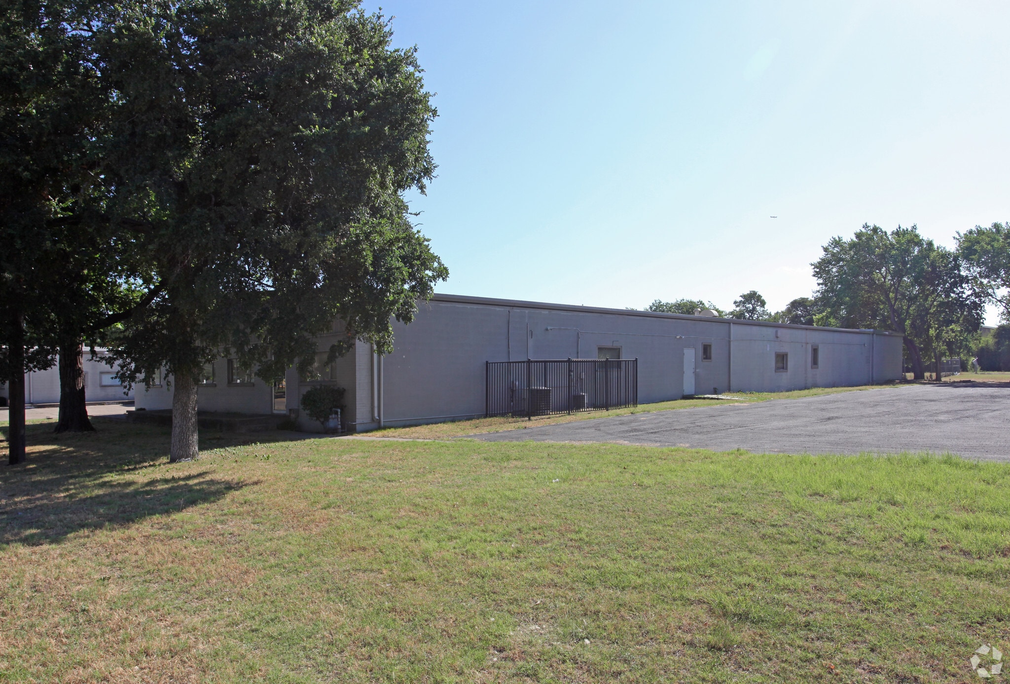 10514 Shady Trl, Dallas, TX for Rent