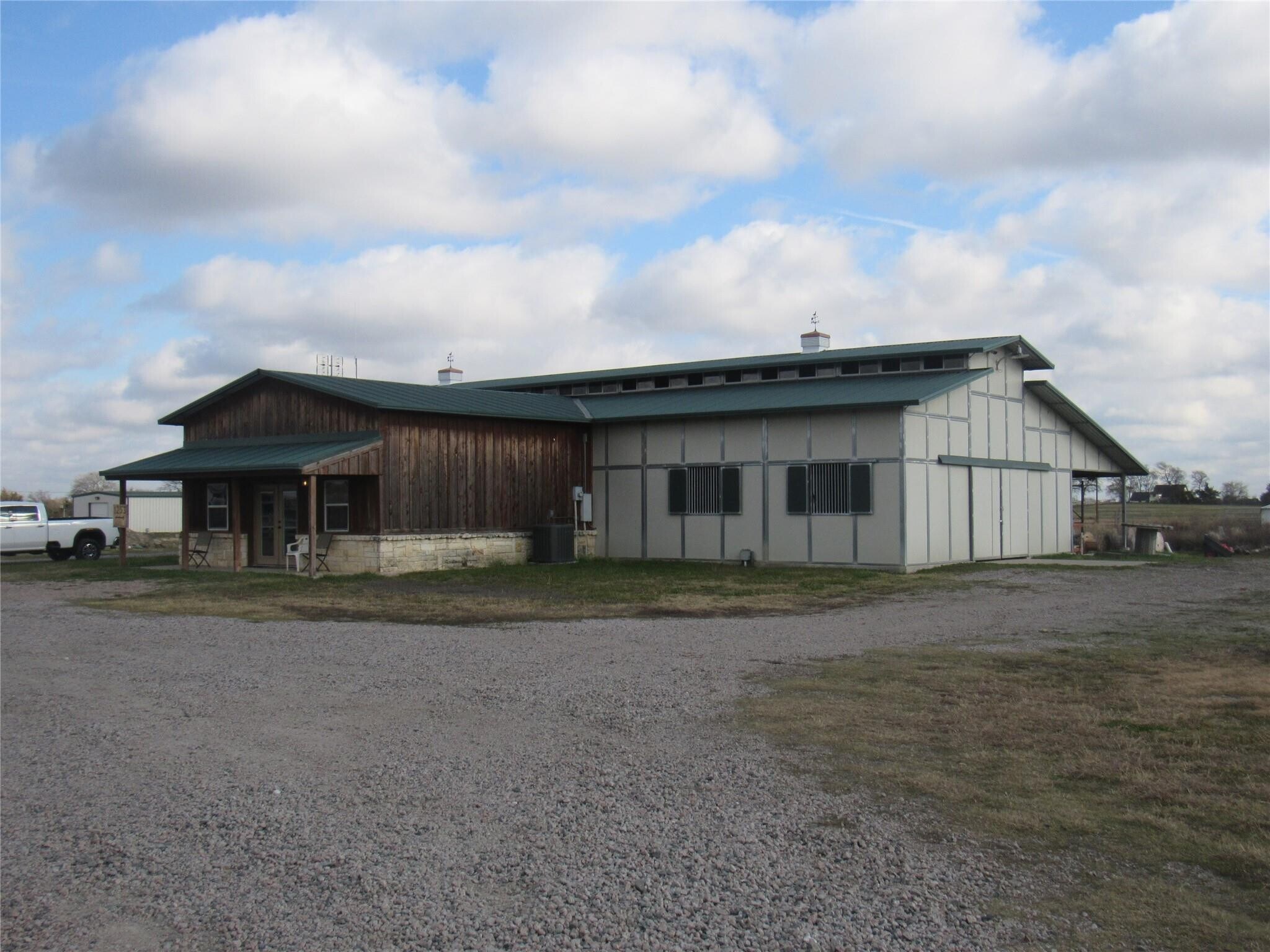 1253 N Hill St, Van Alstyne, TX for Sale