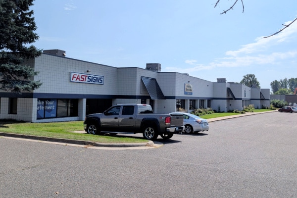 3580-3590 Hoffman Rd E, Vadnais Heights, MN for Rent
