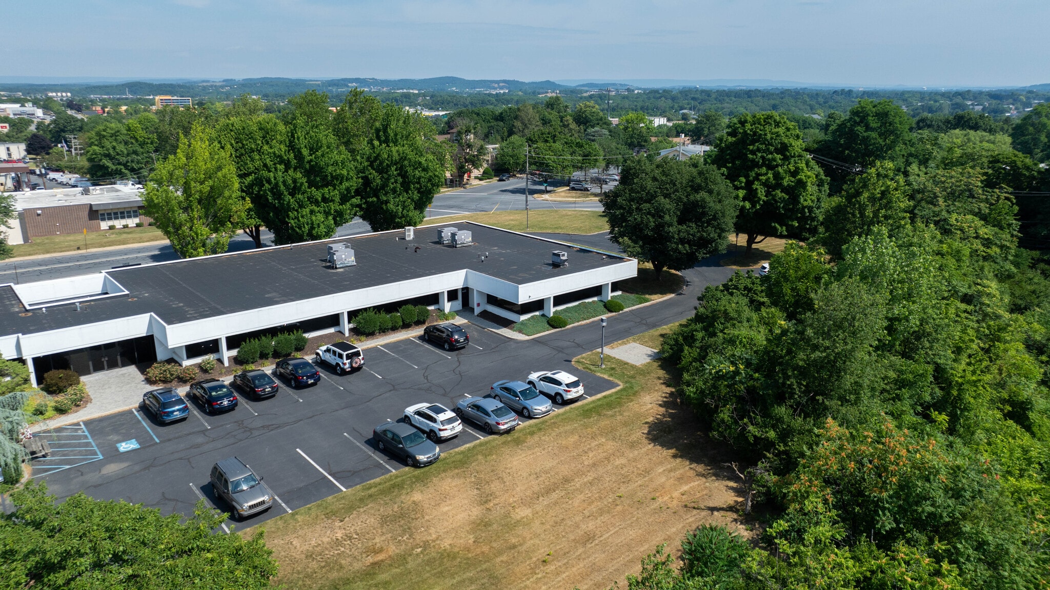 850 N Wyomissing Blvd, Wyomissing, PA for Rent