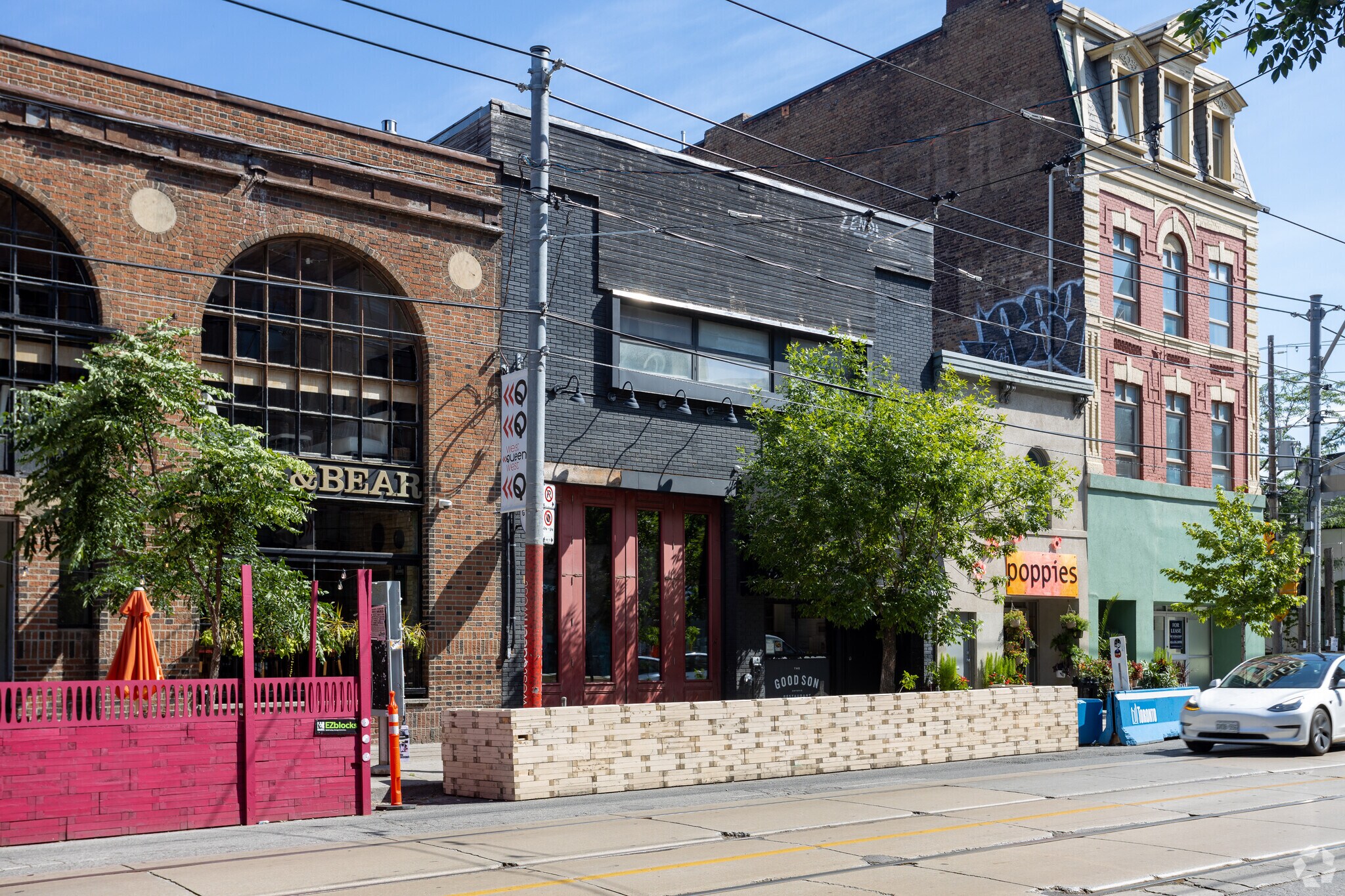 1096 Queen St W, Toronto, ON for Sale