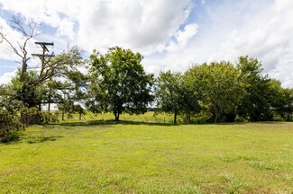 Lockhart, TX Commercial - 1508 Pendergrass st