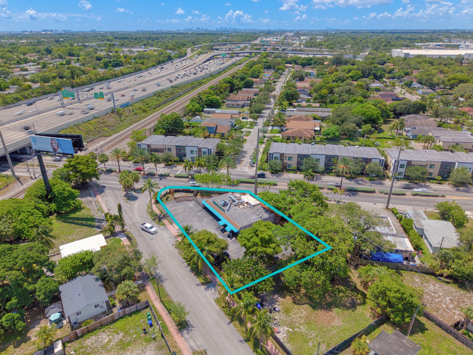 601 NW 22nd Rd, Fort Lauderdale, FL for Sale