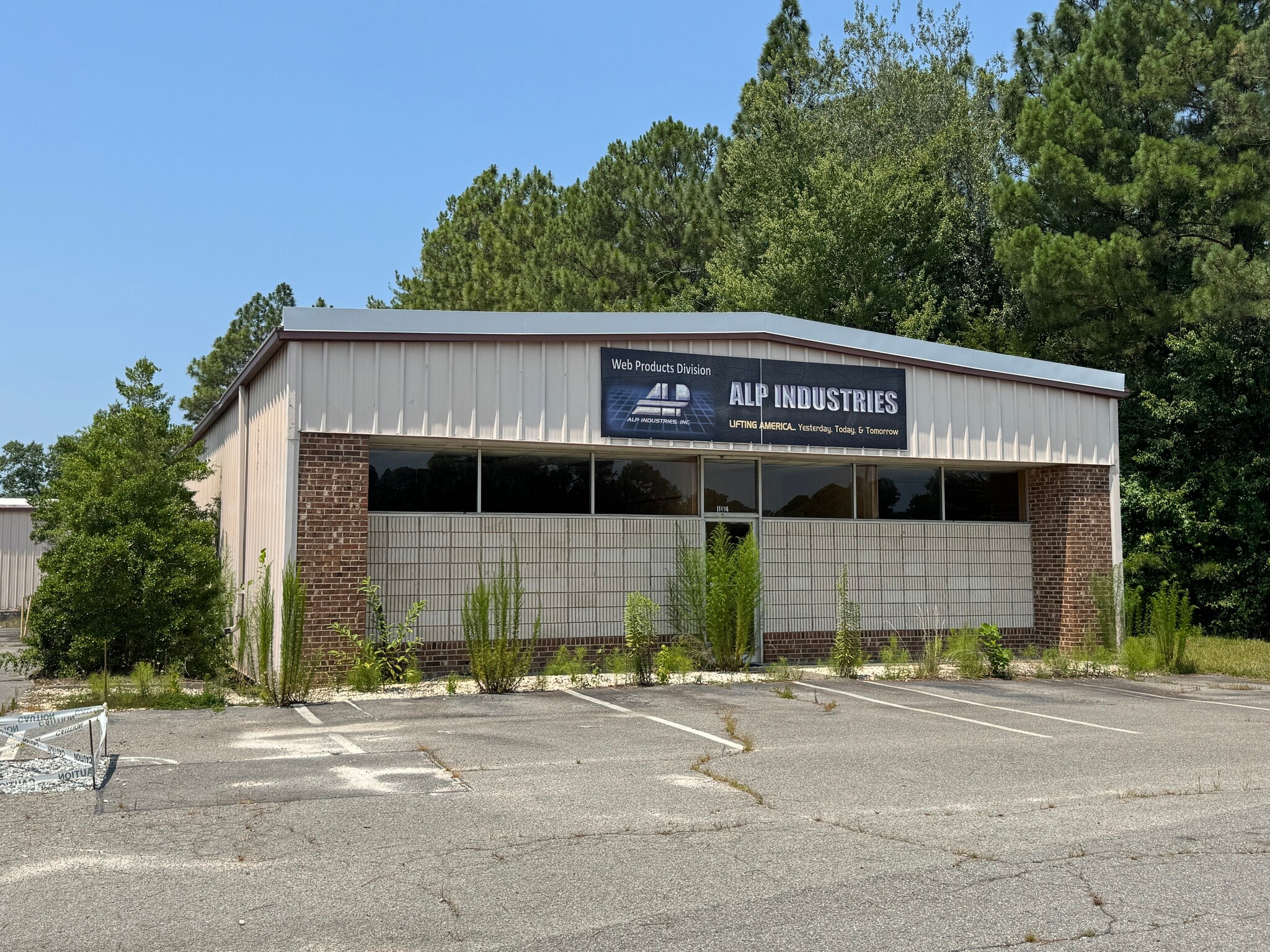 11496 US Highway 15 501, Aberdeen, NC for Rent