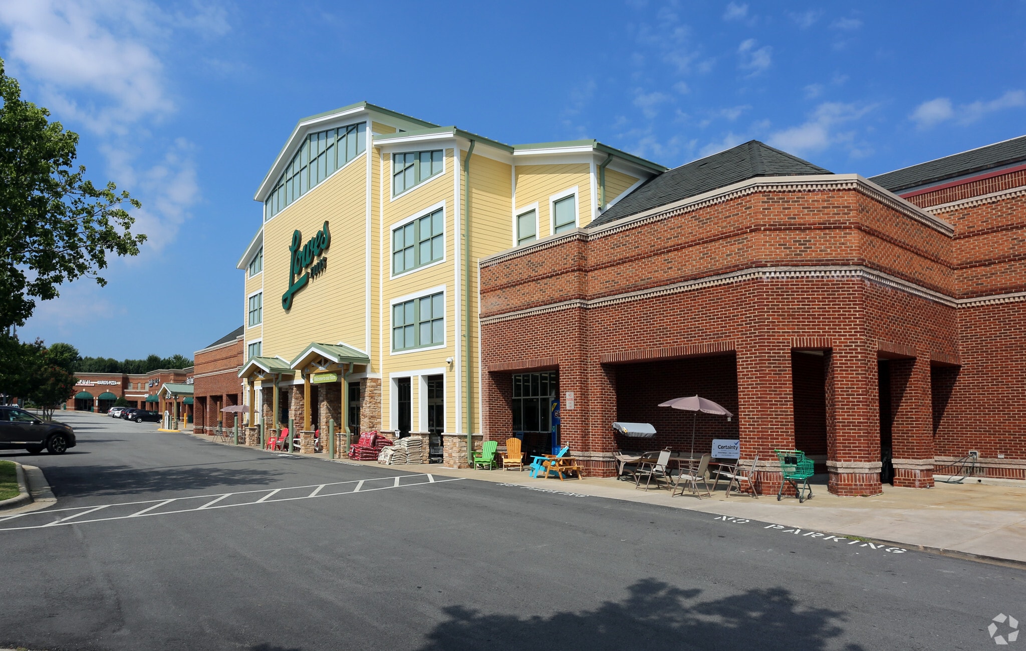 1571-1581 New Garden Rd, Greensboro, NC for Rent