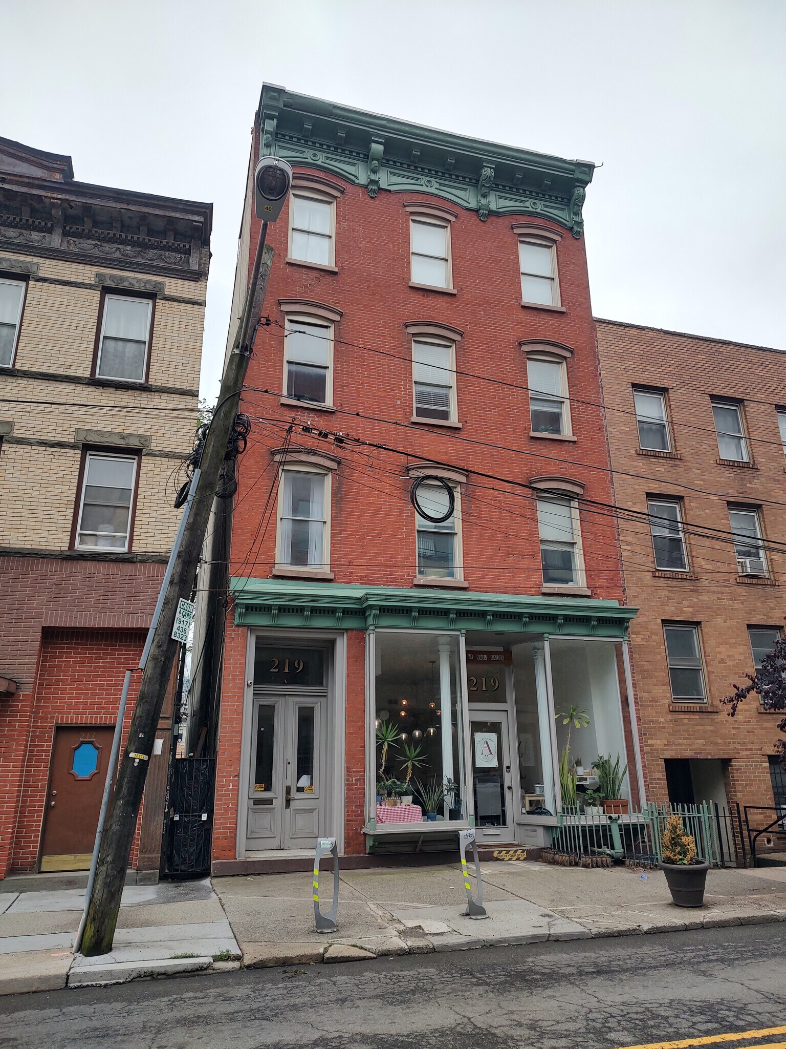 219 Montgomery St, Jersey City, NJ for Rent