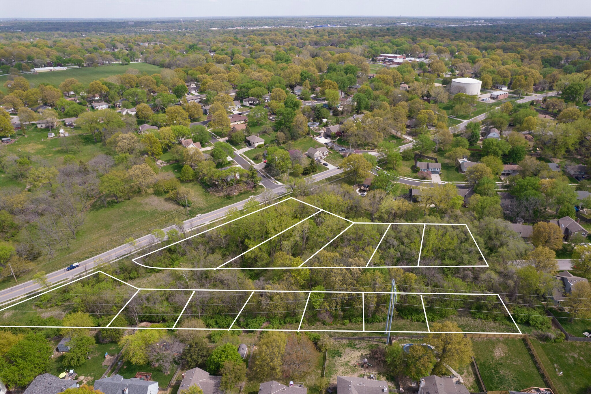 West 48th Ter, Shawnee, KS for Sale