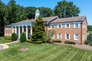 15 Main St  
