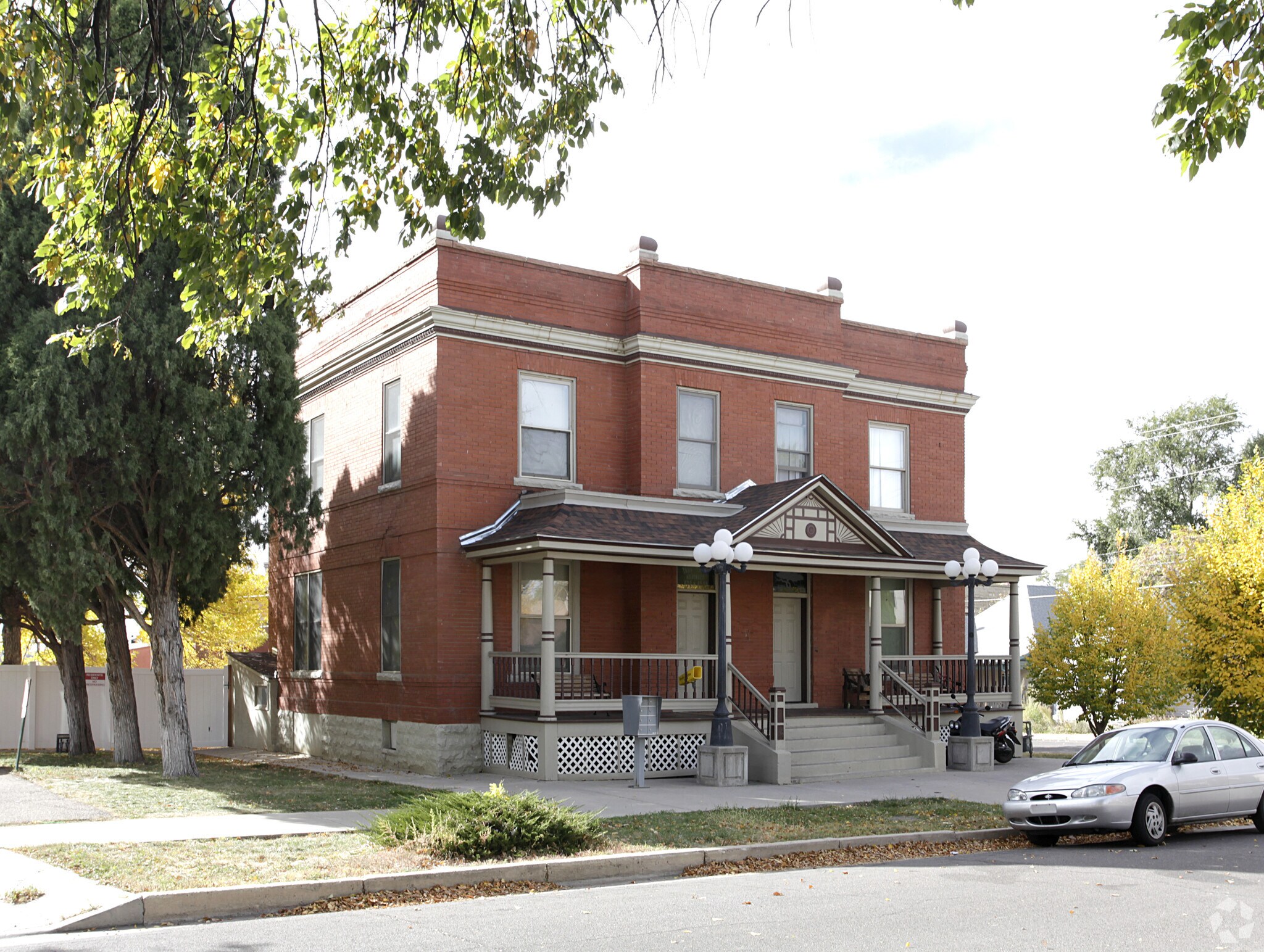 426 W 9th St, Pueblo, CO for Sale