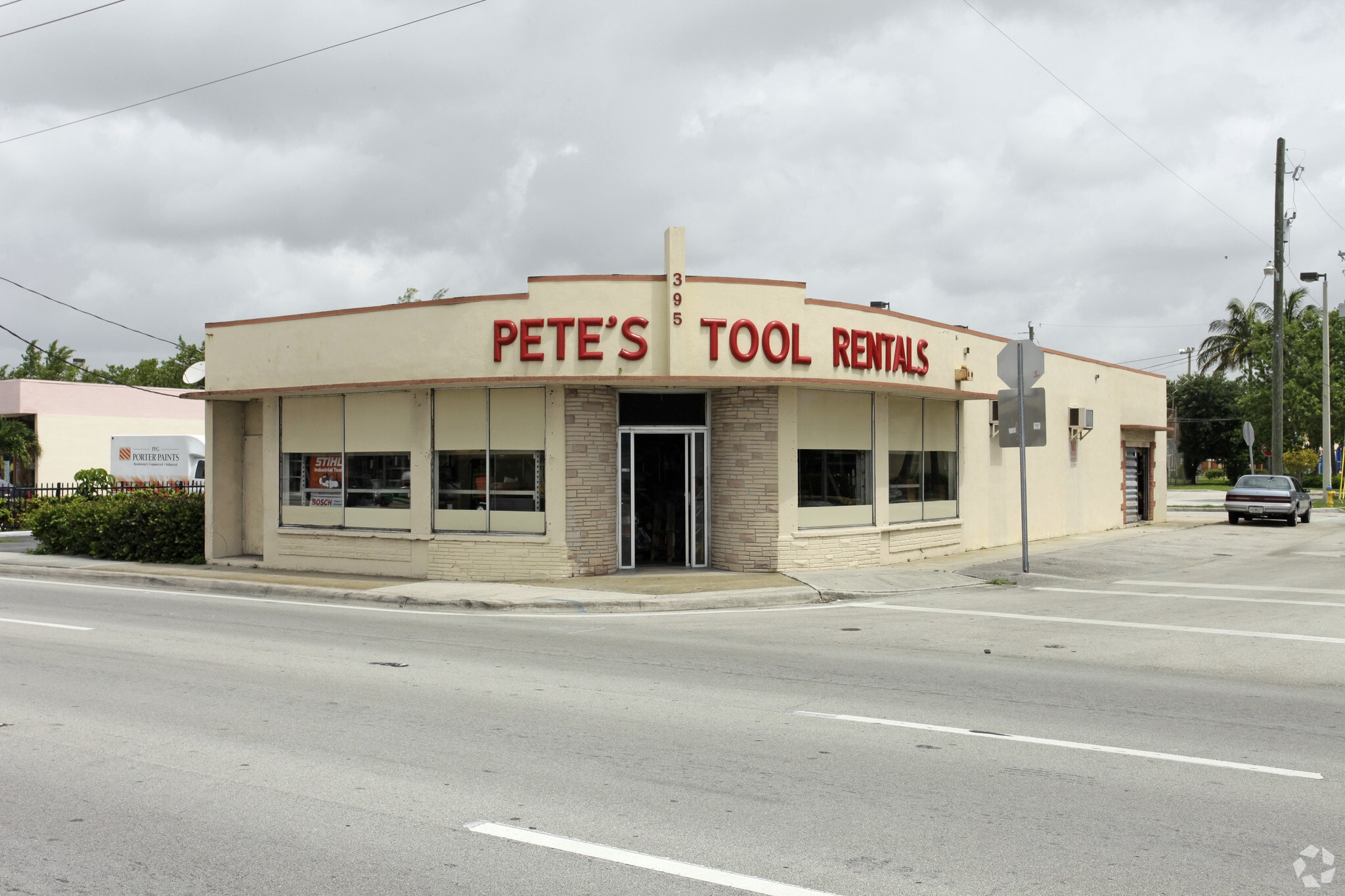 395 NE 167th St, Miami, FL for Rent
