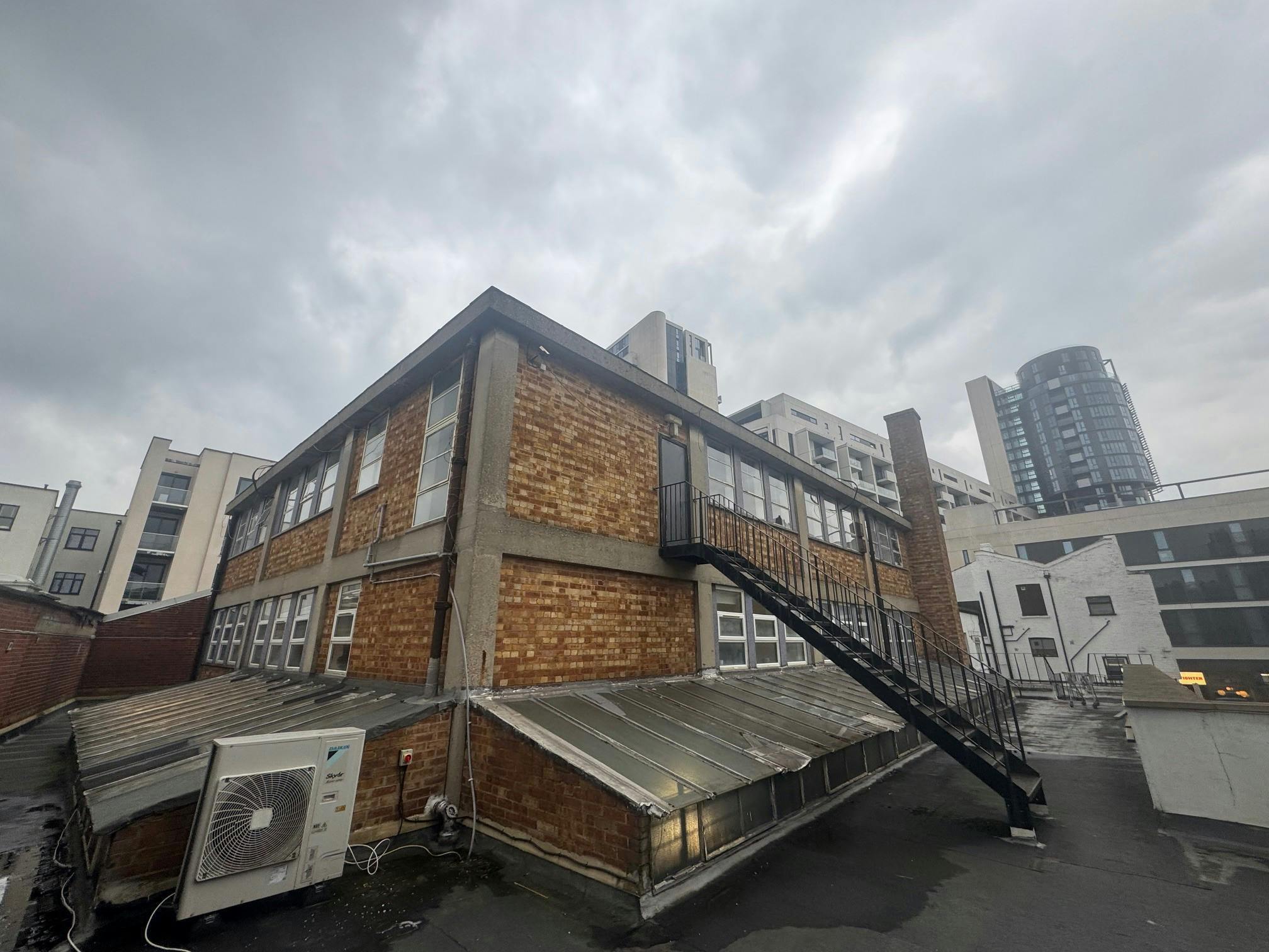 3-4 Wells Ter, London, LND for Rent