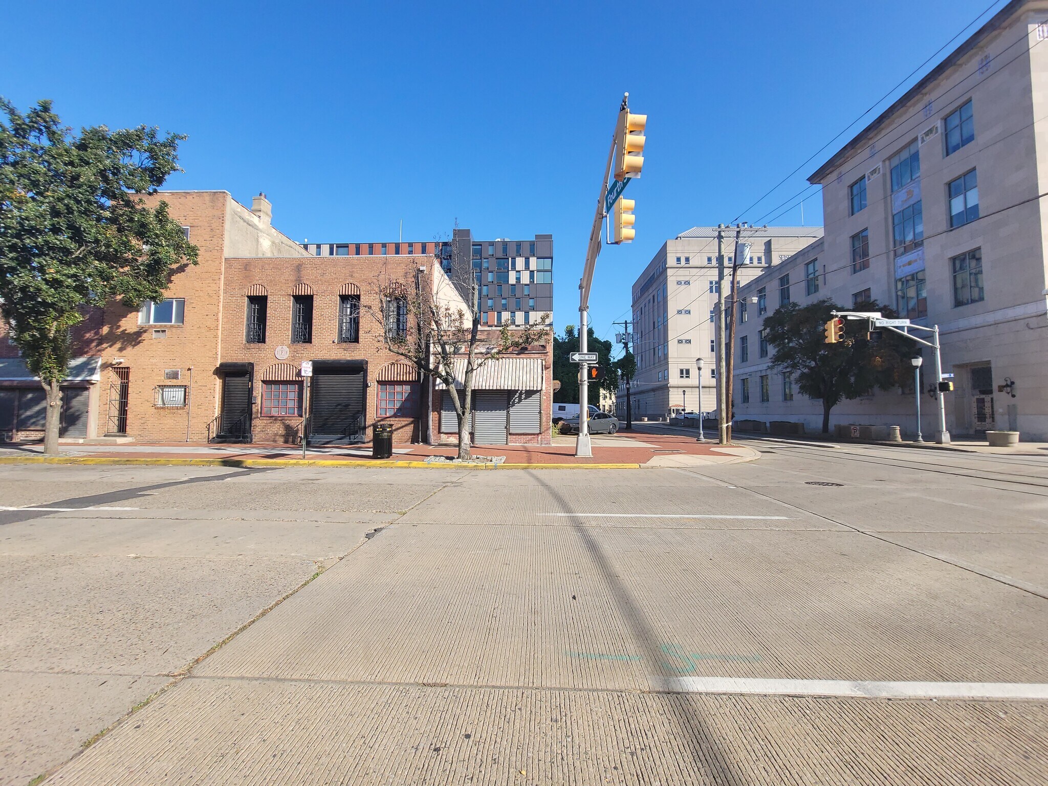 331 Market St, Camden, NJ for Sale