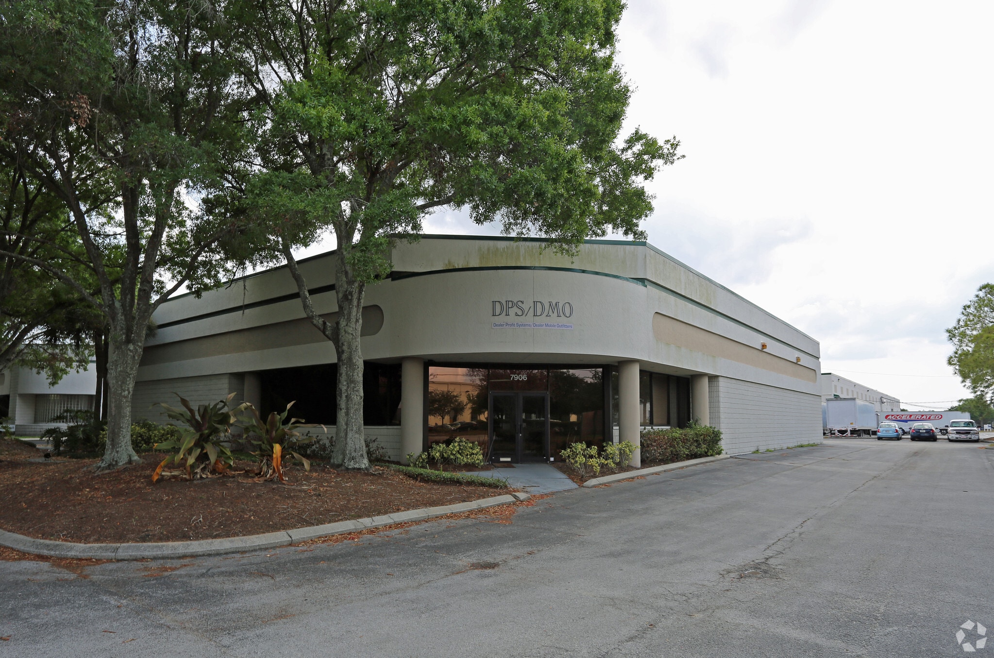 7906 Hopi Pl, Tampa, FL for Sale