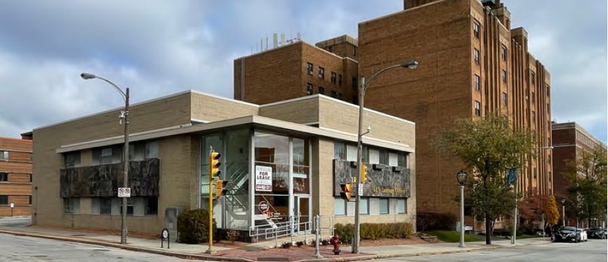 1834 W Wisconsin Ave, Milwaukee, WI for Rent