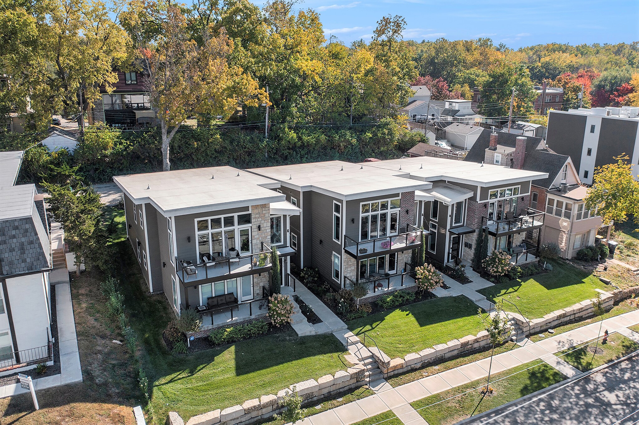 3915-3923 Kenwood Ave, Kansas City, MO for Sale