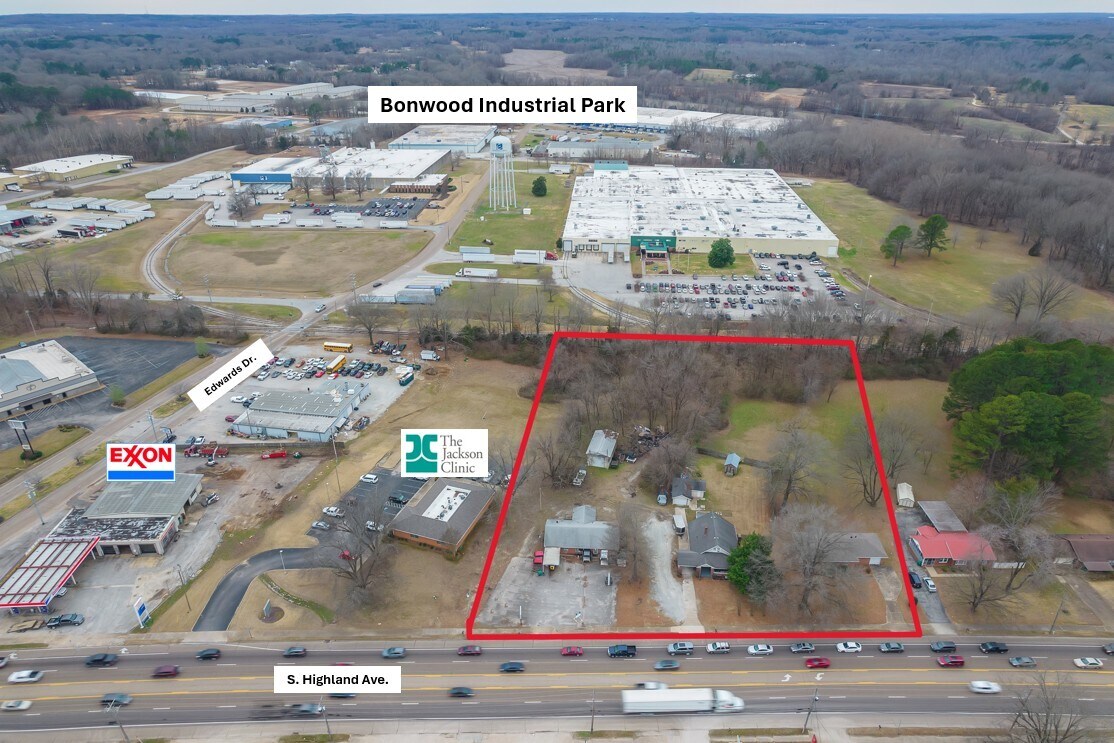 1871 S Highland Ave, Jackson, TN for Rent