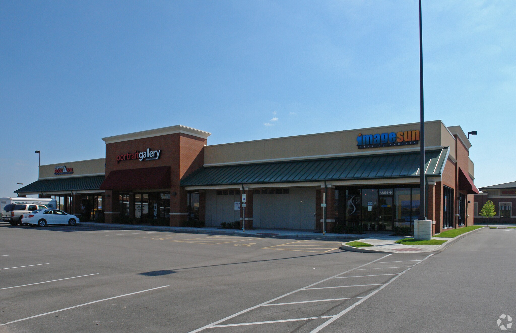 6625-6679 Edwardsville Crossing Dr, Edwardsville, IL for Rent