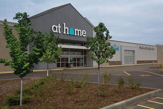 Wauwatosa, WI Retail - 3201-3205 N Mayfair Rd