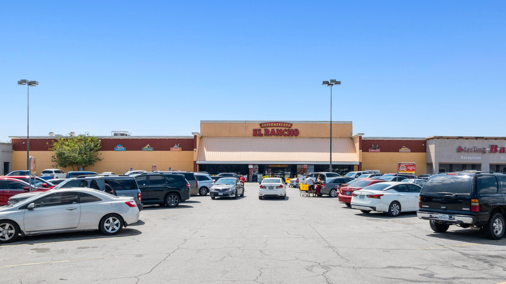 114-154 Fairmont Pky, Pasadena, TX for Sale