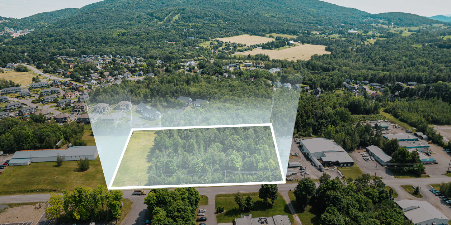 est Rue du Pacifique, Bromont, QC for Sale