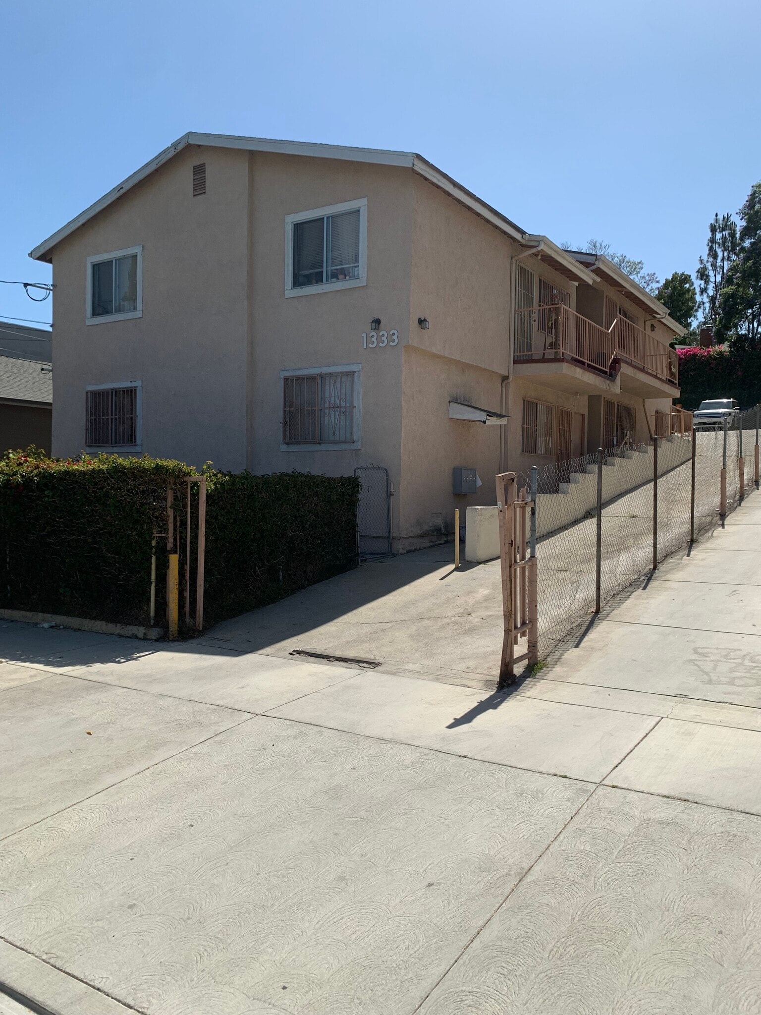 1333 Bates Ave, Los Angeles, CA for Sale