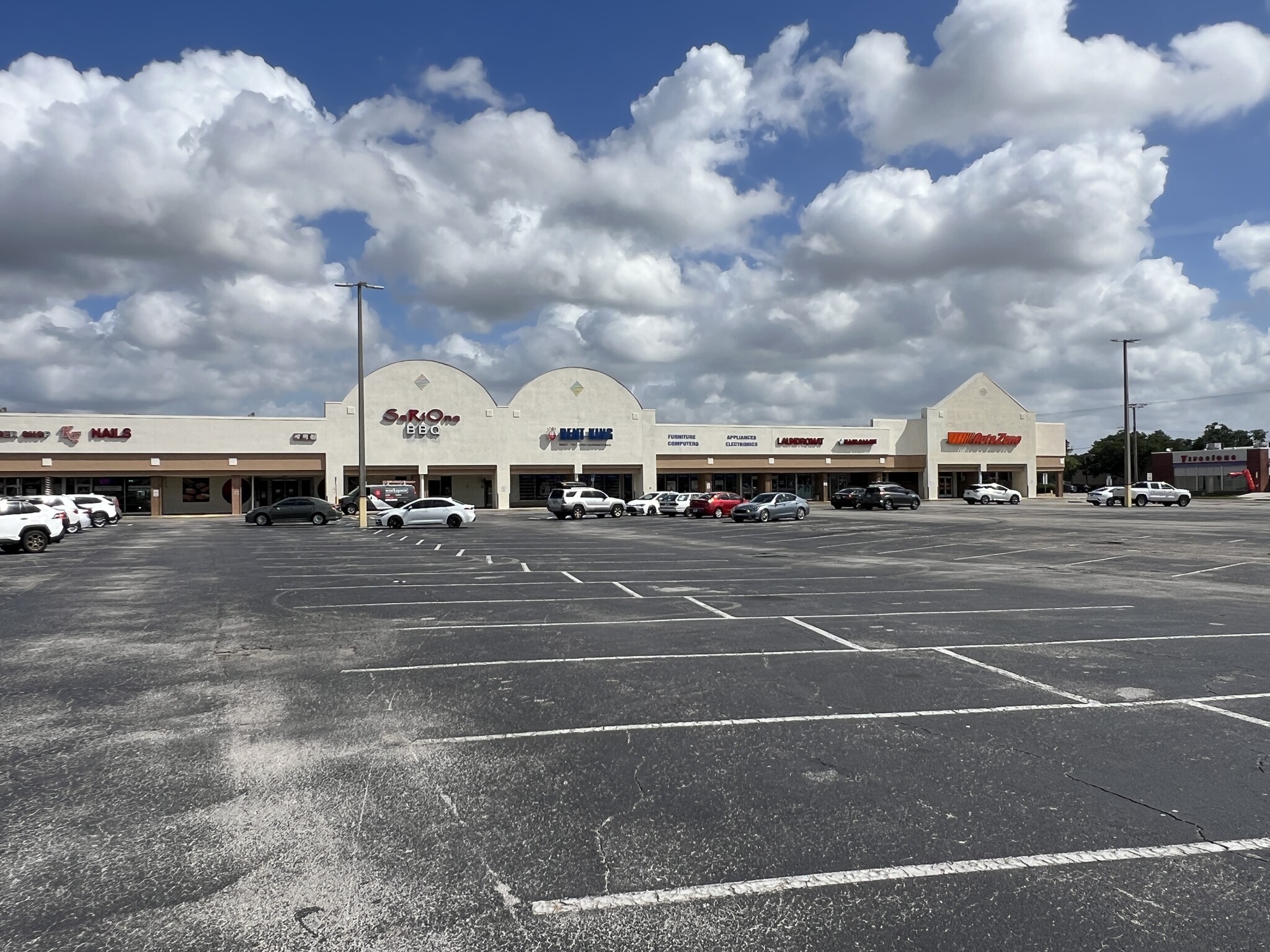 7501 W Hillsborough Ave, Tampa, FL for Rent