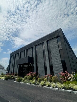 Pittston, PA Office/Medical - 490 N Main St