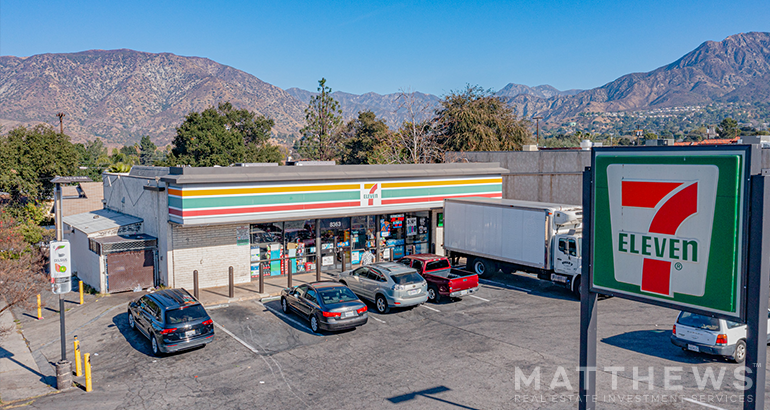 8363 Foothill Blvd, Sunland, CA for Sale