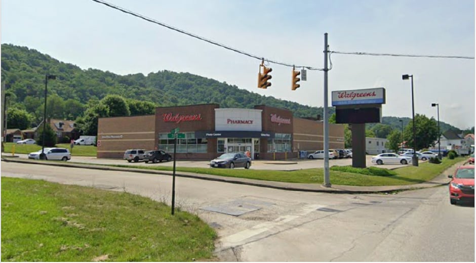 1021 3rd St, New Martinsville, WV for Rent