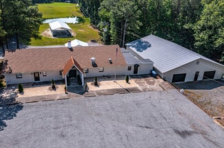Callao, VA Specialty - 226 Village Green Dr