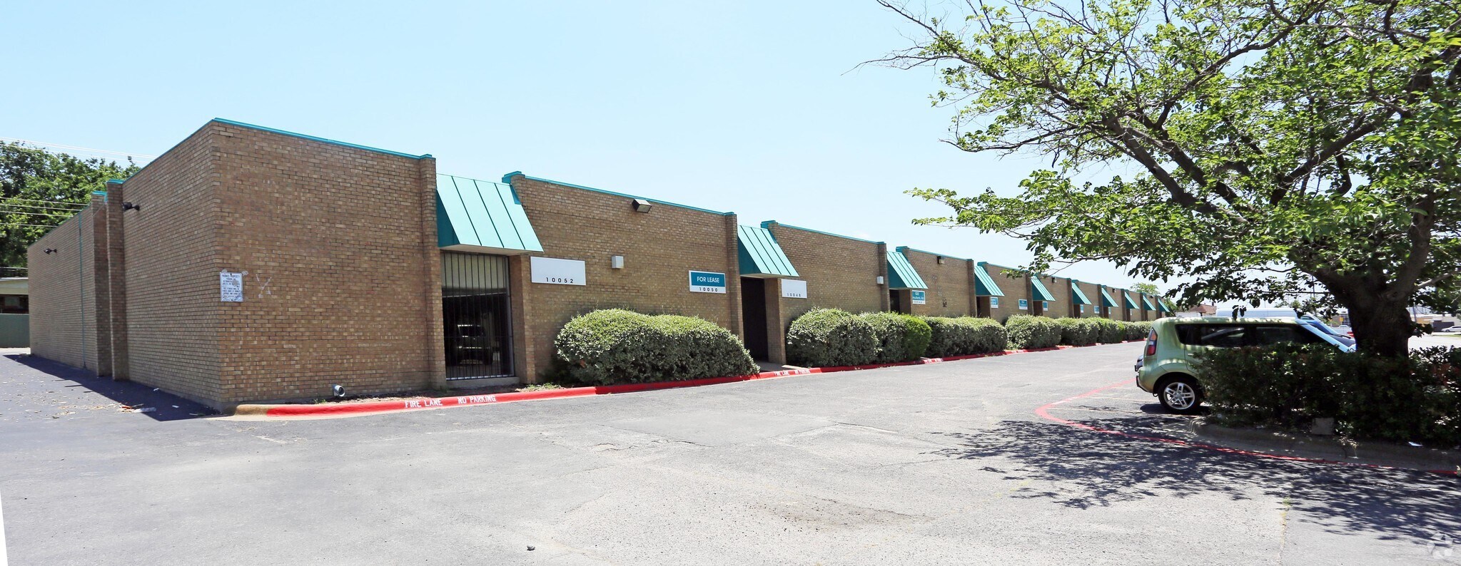 10024-10052 Monroe Dr, Dallas, TX for Rent