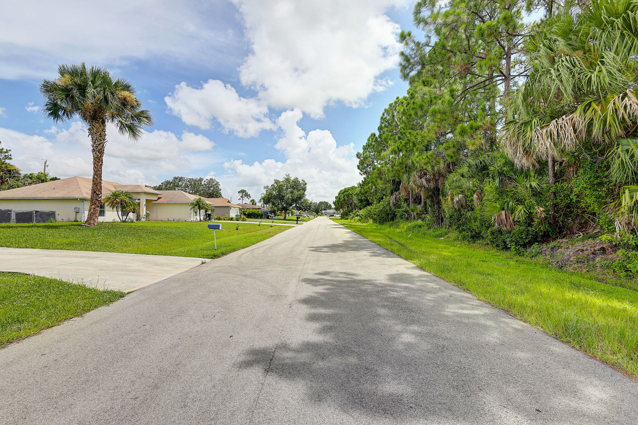 3832 Janiga St, Port Saint Lucie, FL for Sale