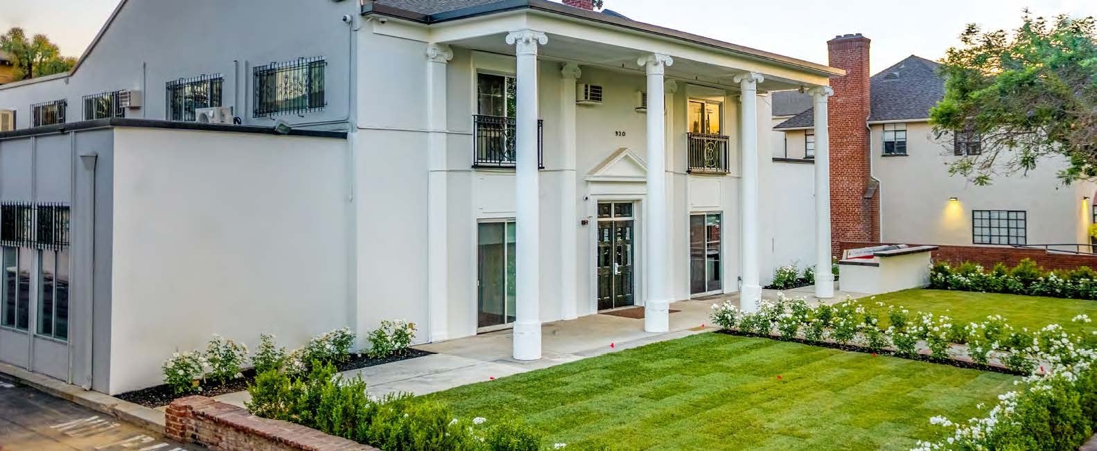 920 W 28th St, Los Angeles, CA for Sale
