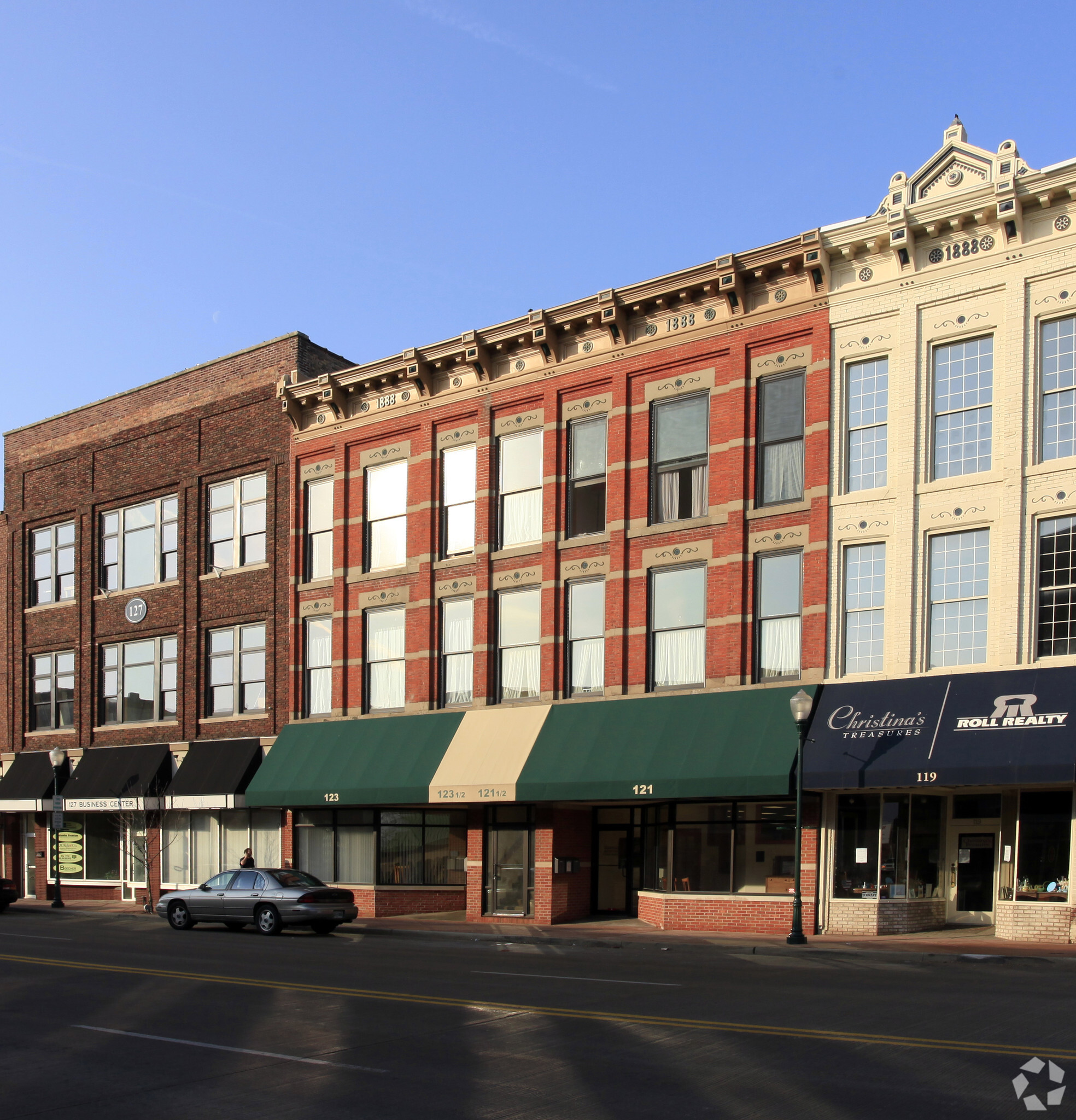 121-123 S Main St, Elkhart, IN for Rent