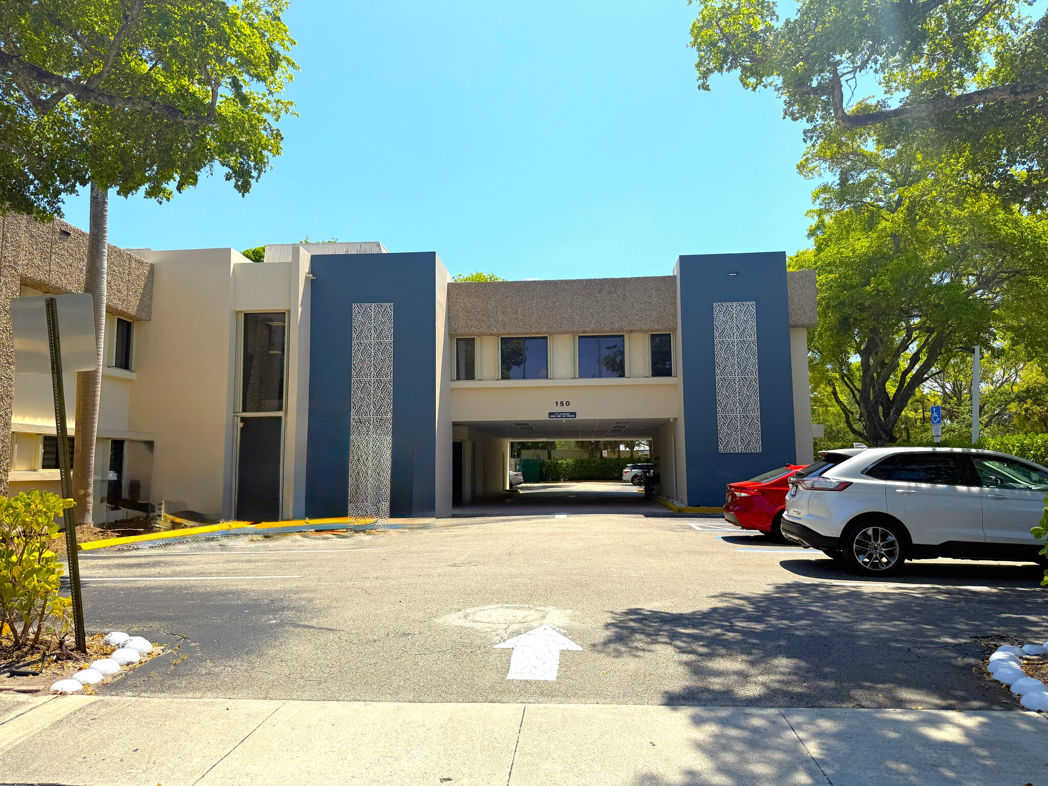 150 NW 70th Ave, Plantation, FL for Rent