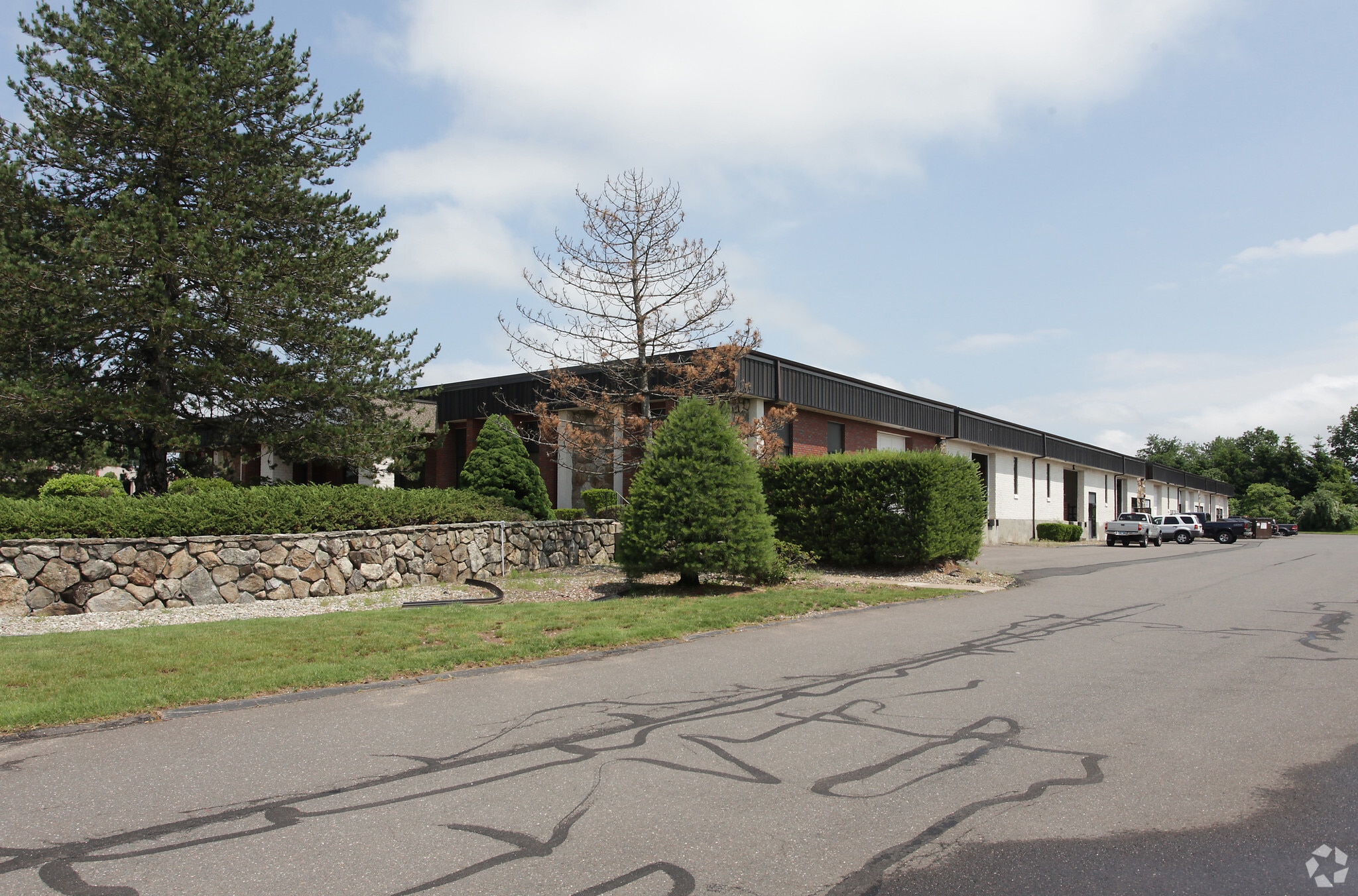 18 Thompson Rd, East Windsor, CT for Rent
