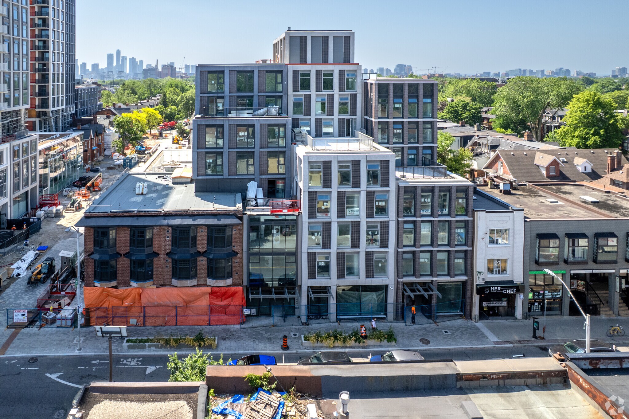 748 Bathurst St, Toronto, ON for Rent