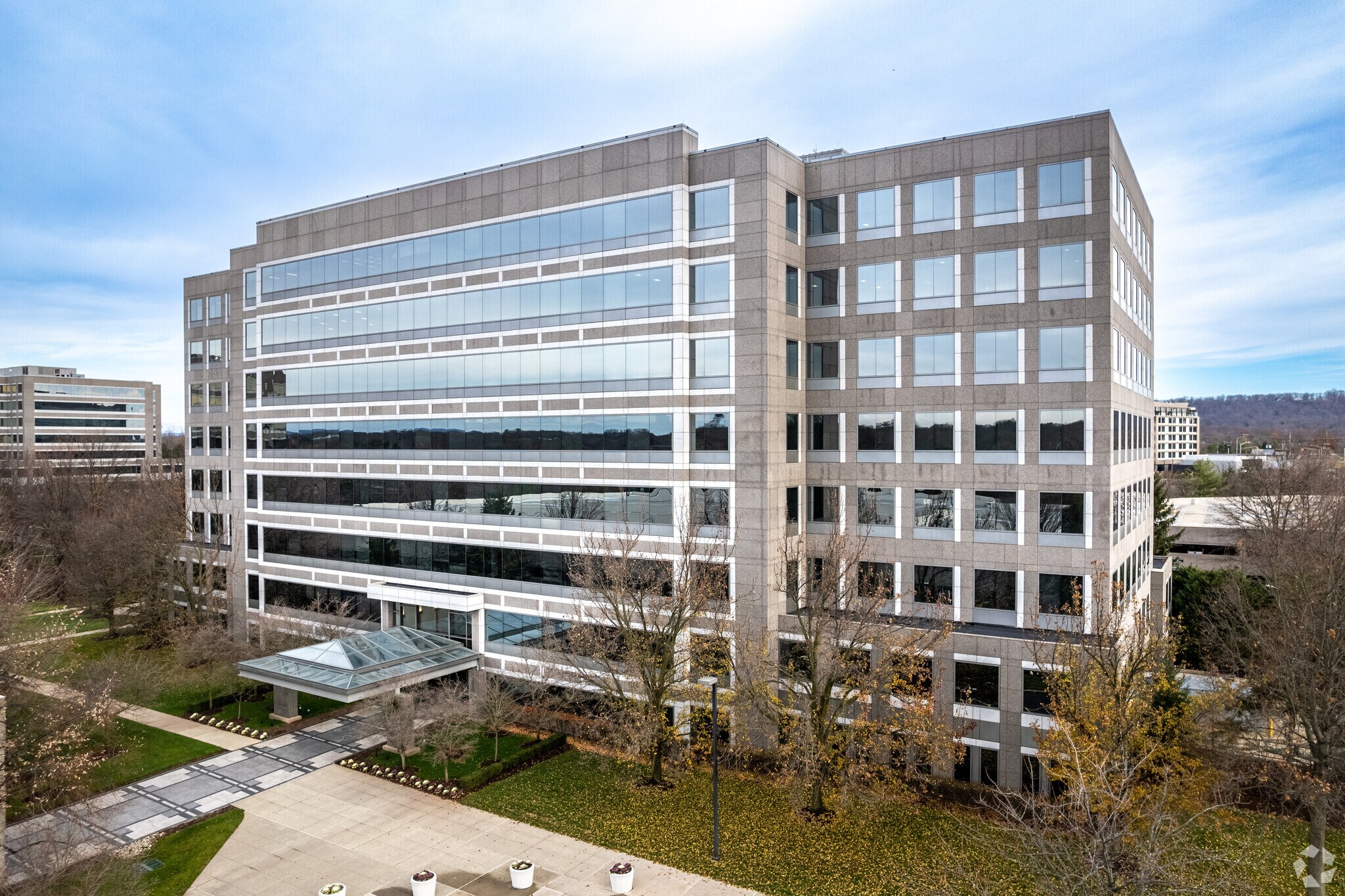 200 Somerset Corporate Blvd, Bridgewater, NJ for Rent