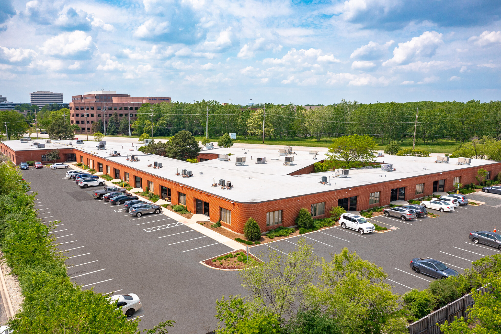 17W775 Butterfield Road (Midwest Office Center), Oakbrook Terrace, IL for Rent