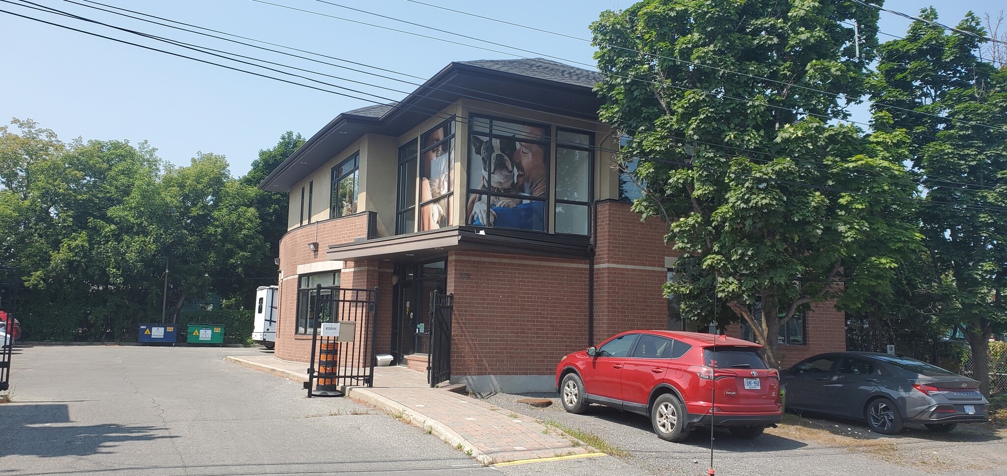 878 Boyd Av, Ottawa, ON for Rent