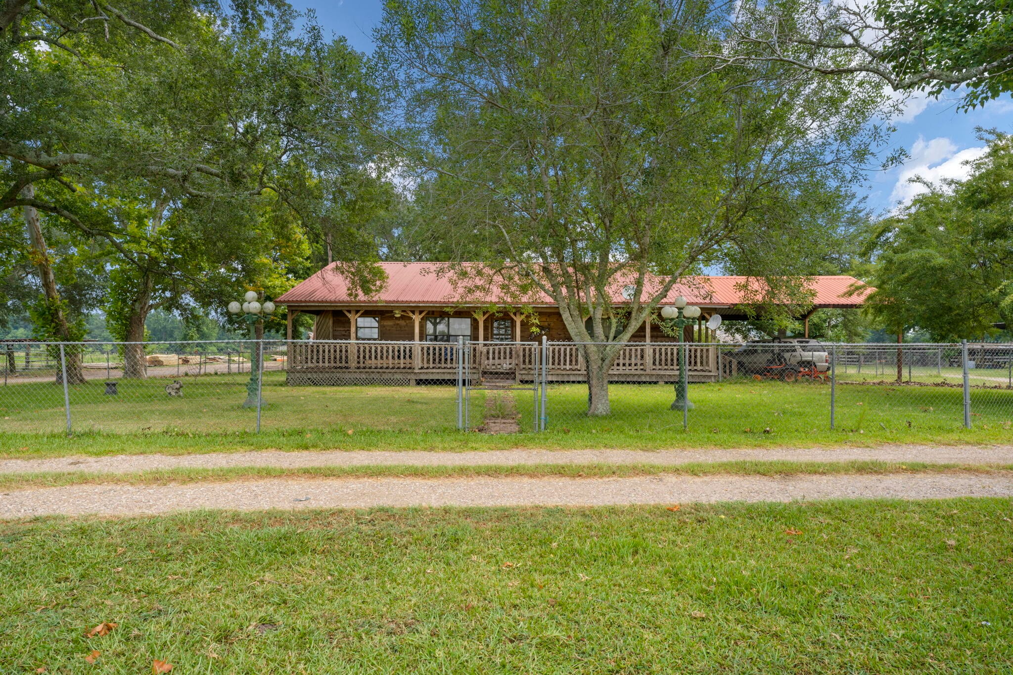 14630 Hwy 105, Cleveland, TX for Sale