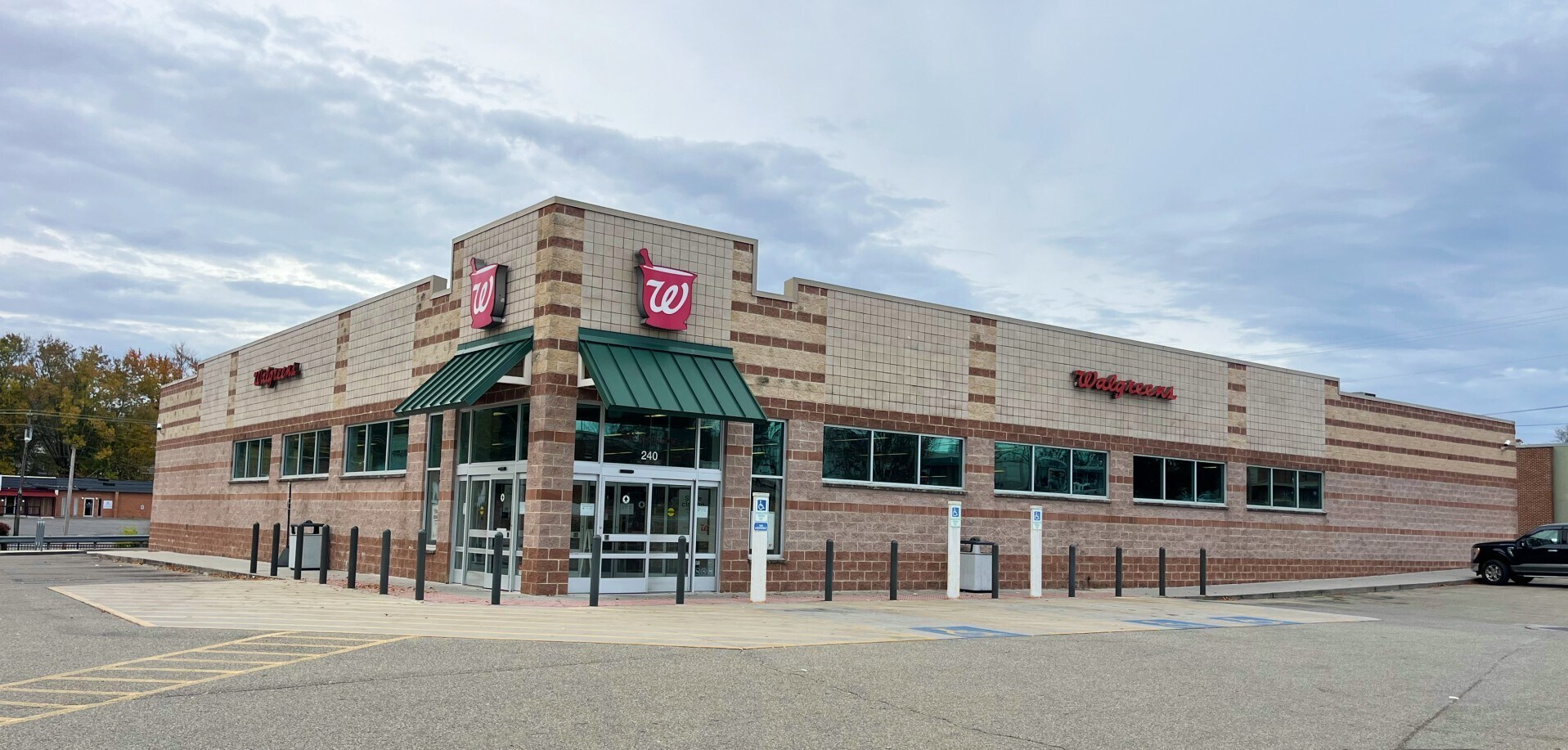 240 Broad St, Dublin, VA for Sale