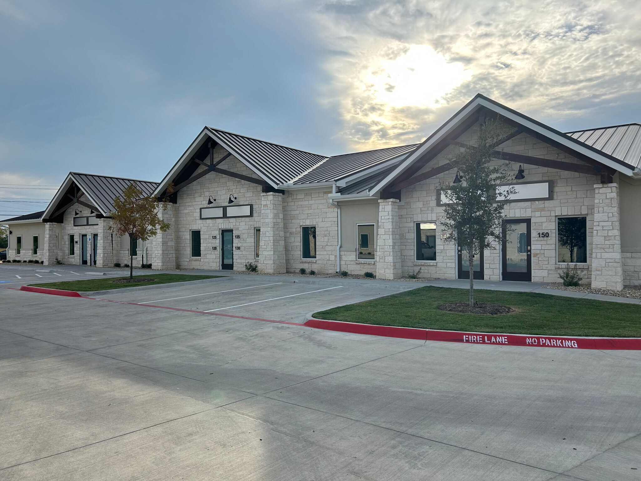 560 W Frontier Pky, Celina, TX for Rent